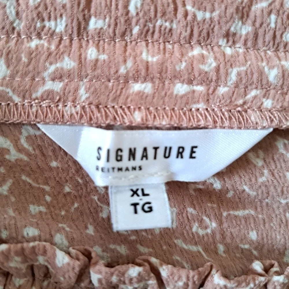 Reitmans Short Sleeve Blouse XL Dusty Pink and White Print Gathered Crew Neck - Picture 11 of 15